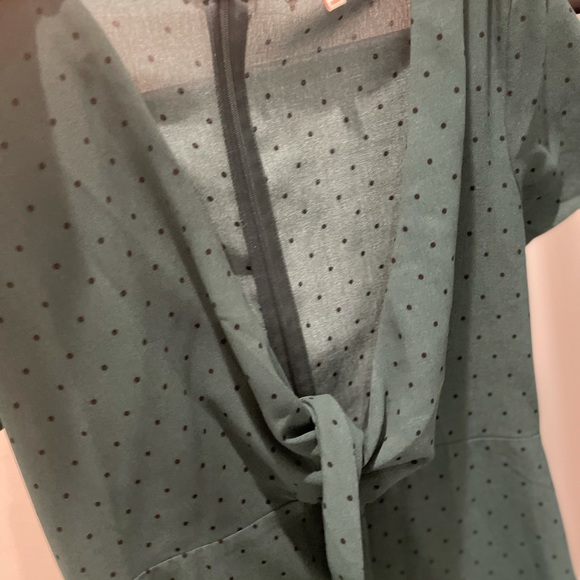 Green Midi Dress - Picture 5 of 8